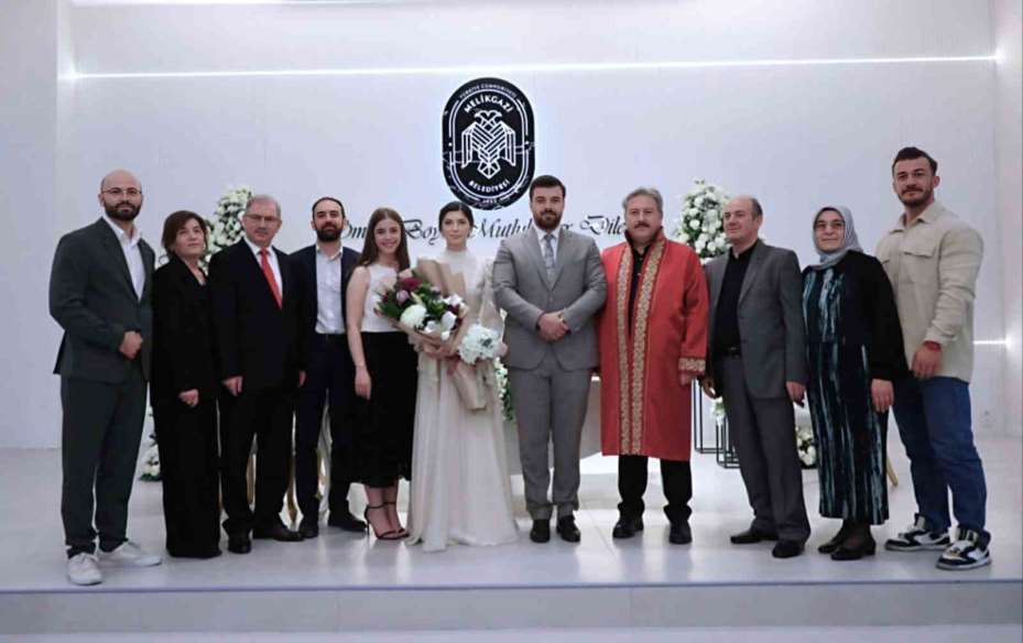Melikgazi Belediyesi’nde 1 günde 60 nikah gerçekleşti