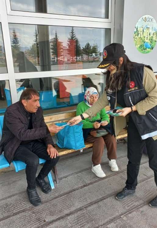 Niğde’de uyuşturucuyla mücadelede bilgilendirme çalışmaları sürüyor