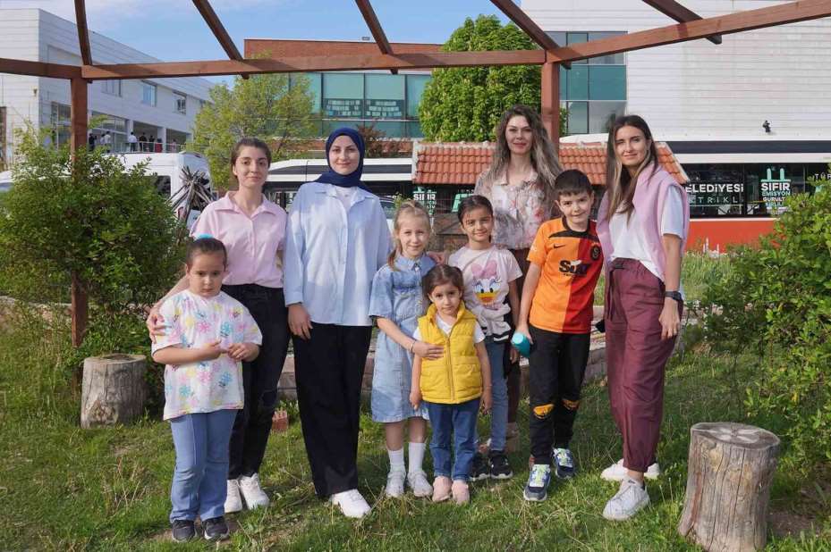 Çocuklar bitkilerin büyüme serüvenini öğrendi