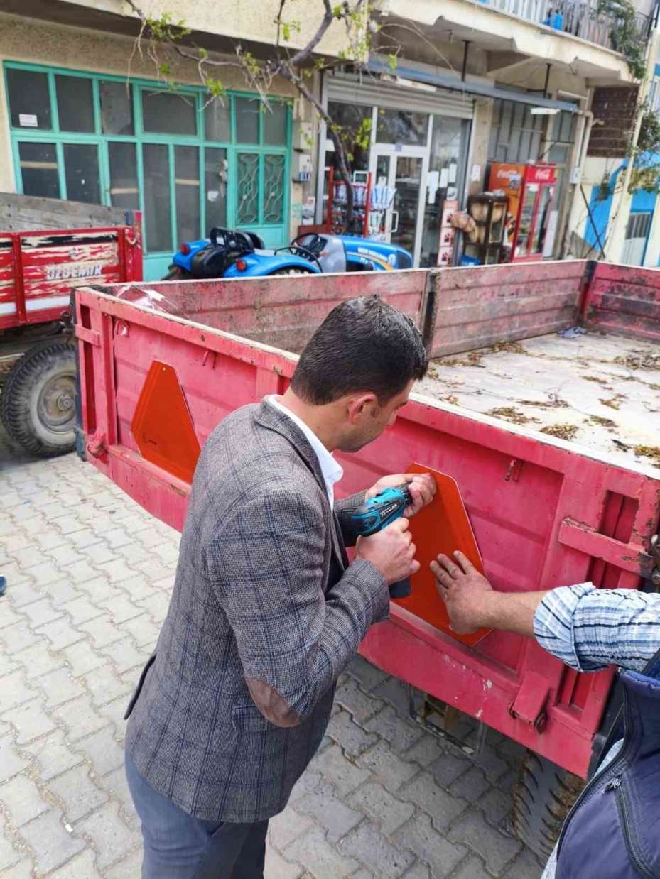 Akşehir İlçe Jandarma Komutanlığı’ndan traktör kazalarını önleme çalışması