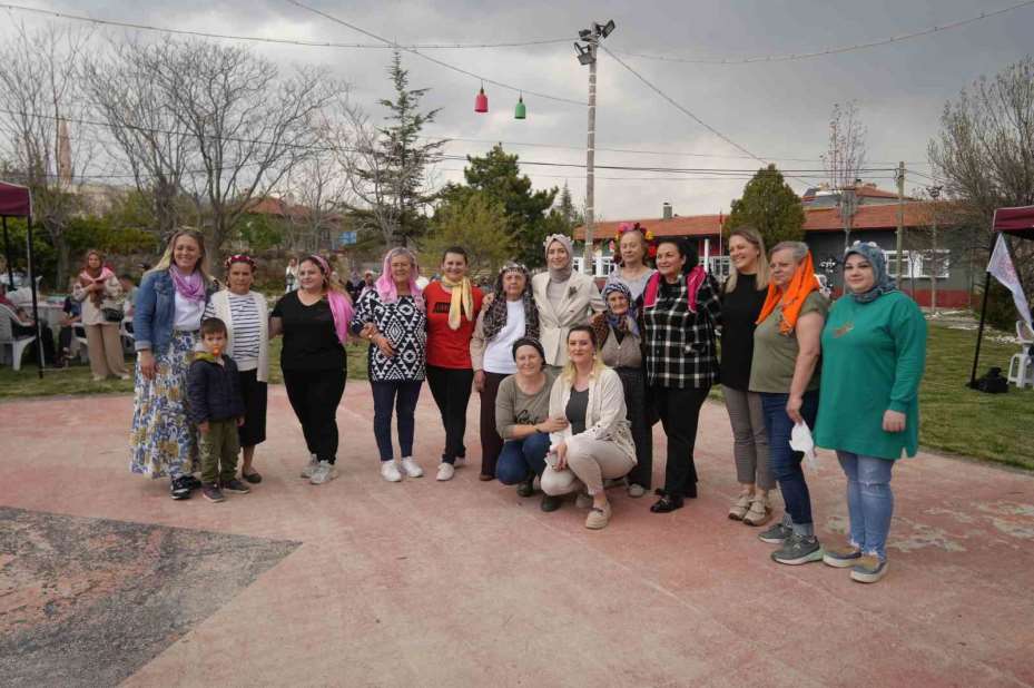 Niğde’de baharın gelişini müjdeleyen Hıdırellez düzenlenen etkinlikle kutlandı