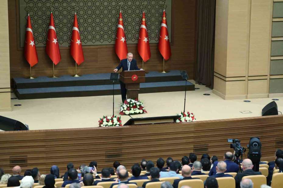 Cumhurbaşkanı Erdoğan: "Milleti provoke eden, halkı galeyana getiren, insanımıza hakaret eden gazeteci olmaz"