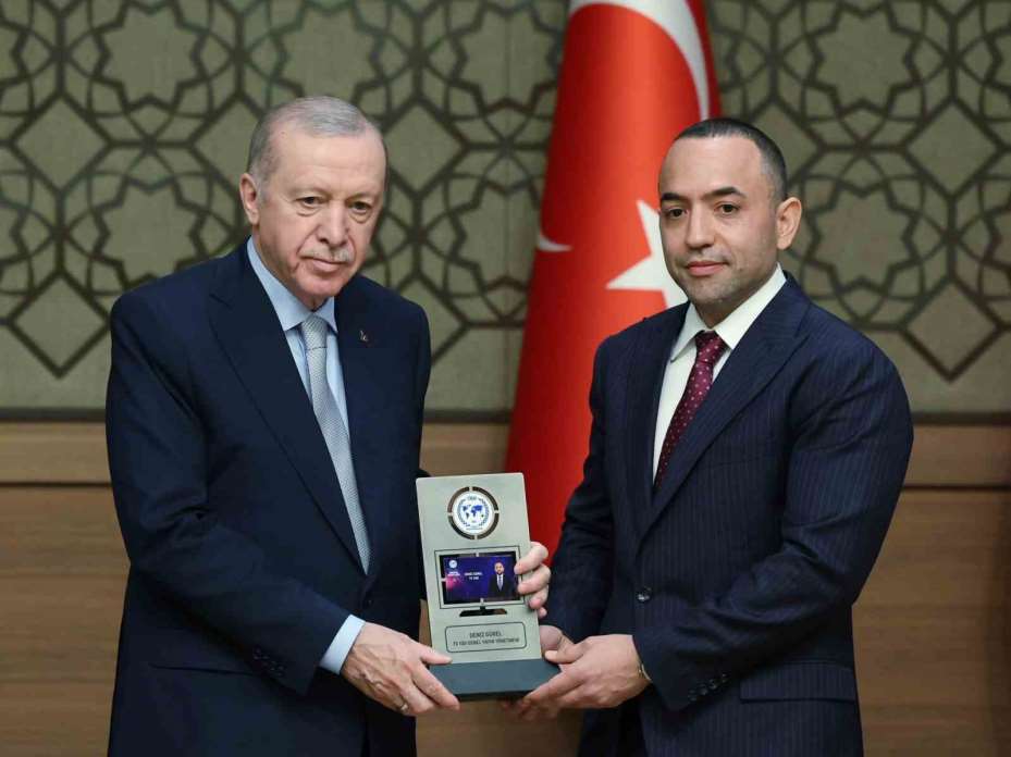 Cumhurbaşkanı Erdoğan: "Milleti provoke eden, halkı galeyana getiren, insanımıza hakaret eden gazeteci olmaz"