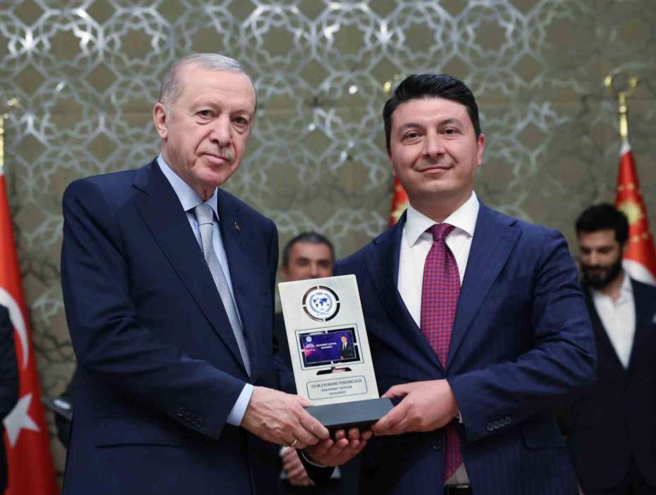 Cumhurbaşkanı Erdoğan: "Milleti provoke eden, halkı galeyana getiren, insanımıza hakaret eden gazeteci olmaz"
