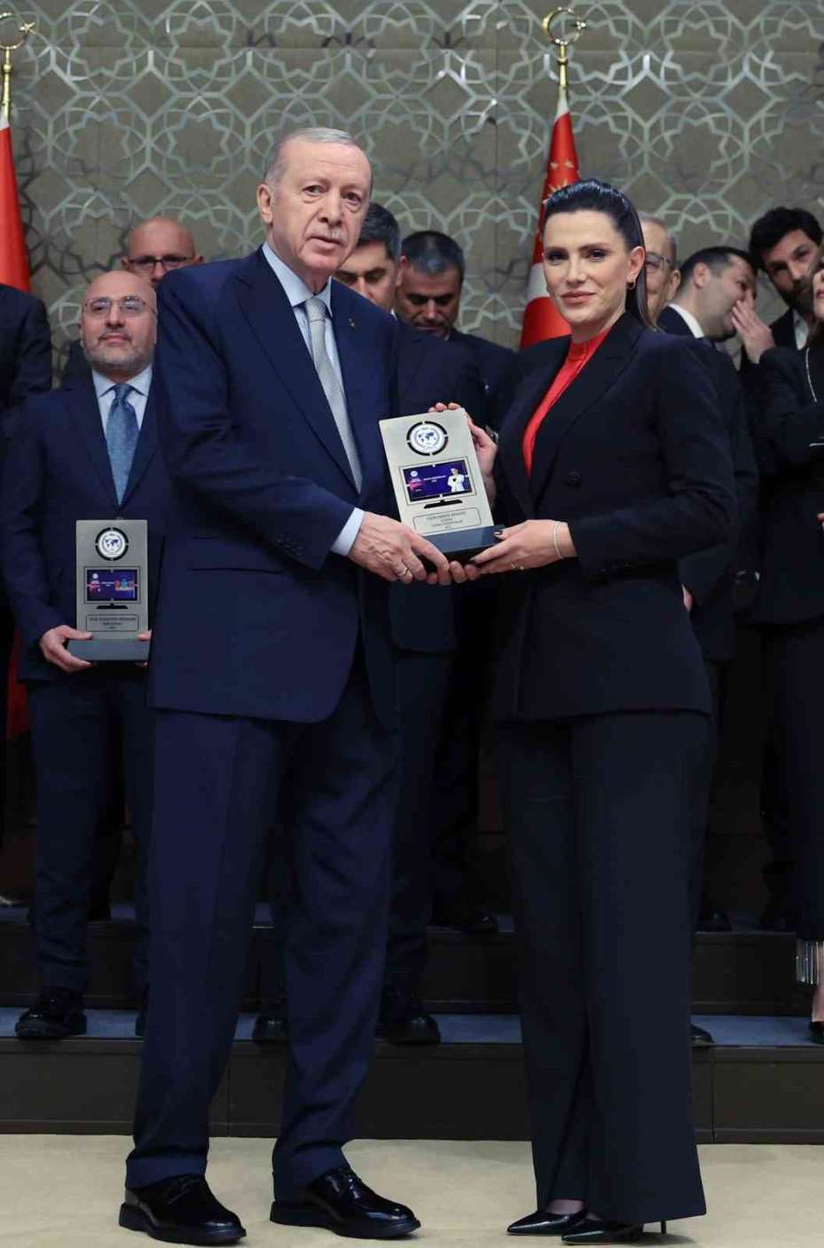 Cumhurbaşkanı Erdoğan: "Milleti provoke eden, halkı galeyana getiren, insanımıza hakaret eden gazeteci olmaz"