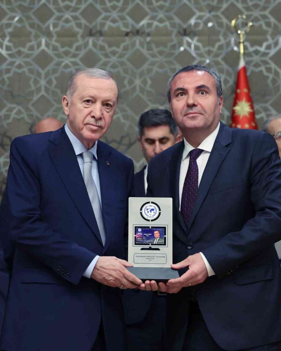 Cumhurbaşkanı Erdoğan: "Milleti provoke eden, halkı galeyana getiren, insanımıza hakaret eden gazeteci olmaz"