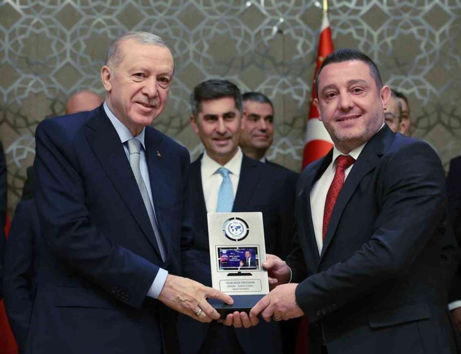 Cumhurbaşkanı Erdoğan: "Milleti provoke eden, halkı galeyana getiren, insanımıza hakaret eden gazeteci olmaz"
