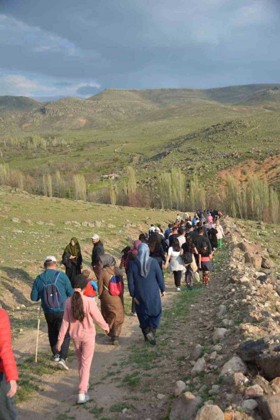 Develi Dağcılık ve Kayak Kulübü’nden ‘Hıdırellez’ yürüyüşü
