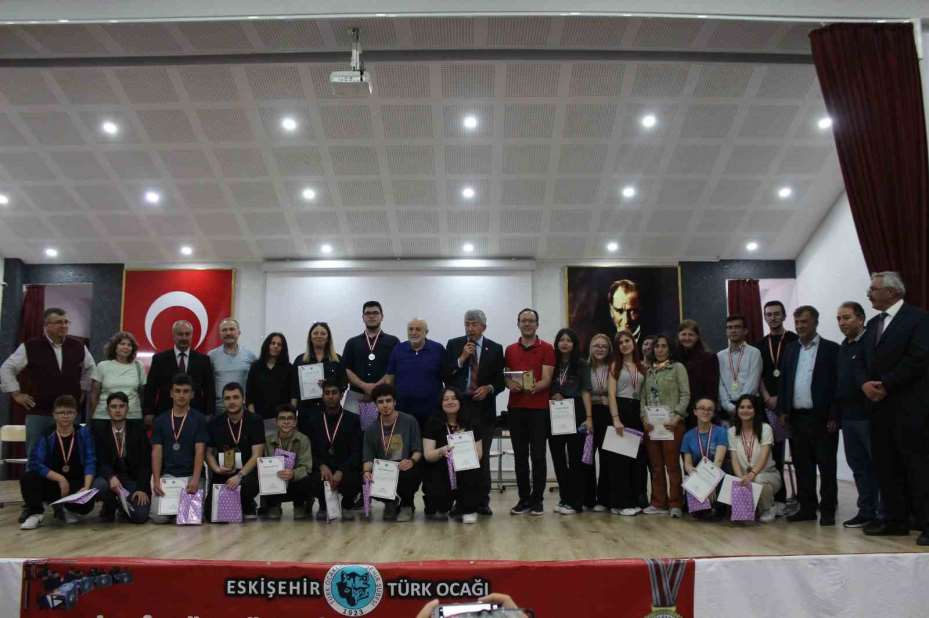 ‘2025 Millî Kültür Bilgi Yarışmaları’ muhteşem finalle gerçekleşti