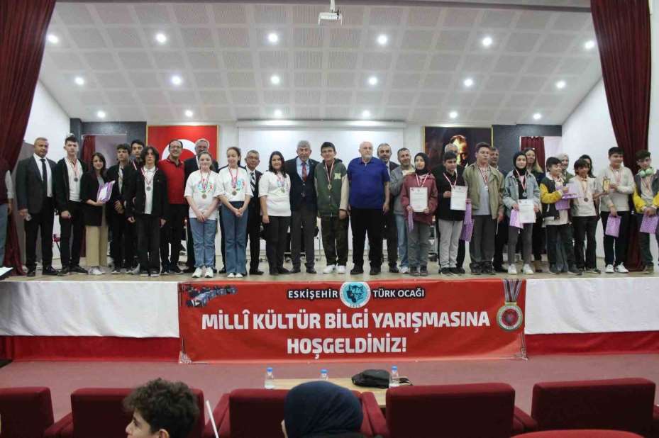 ‘2025 Millî Kültür Bilgi Yarışmaları’ muhteşem finalle gerçekleşti