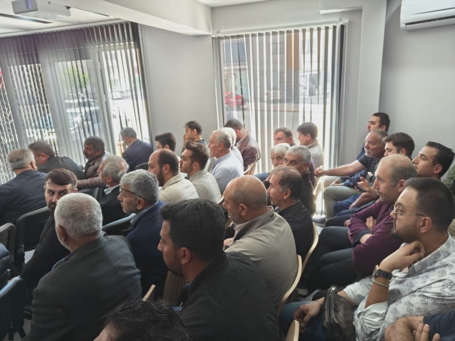 Kırmızı et üreticilerine destek bilgilendirme toplantısı yapıldı