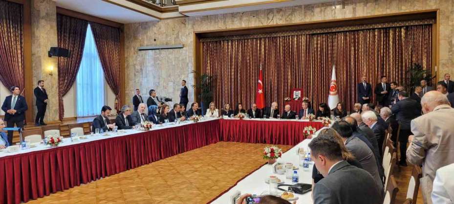 MHP Lideri Bahçeli, TBMM’de Sırrı Süreyya Önder için düzenlenen anma programına katıldı