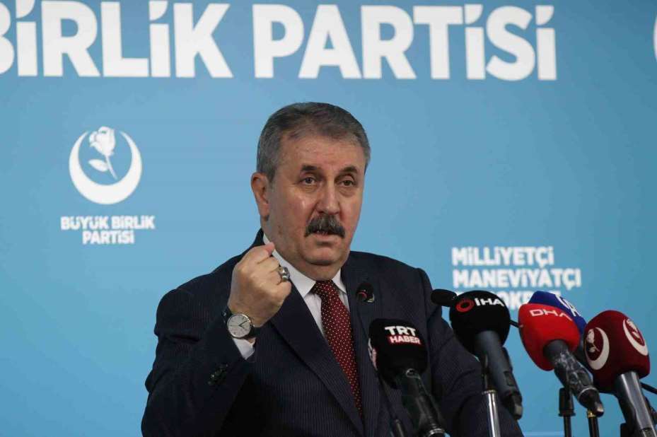 BBP Genel Başkanı Destici: "Bizim yerimiz net bir şekilde Pakistan’ın yanıdır"