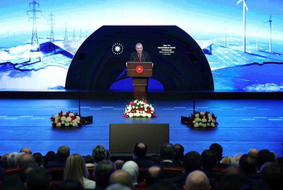 Cumhurbaşkanı Erdoğan: "Hedefimiz ithalatı düşürerek, enerji faturamızı hafifletmek ve nihai olarak da Türkiye’yi kaynakta ve teknolojide net ihracatçı bir ülke yapmaktır."