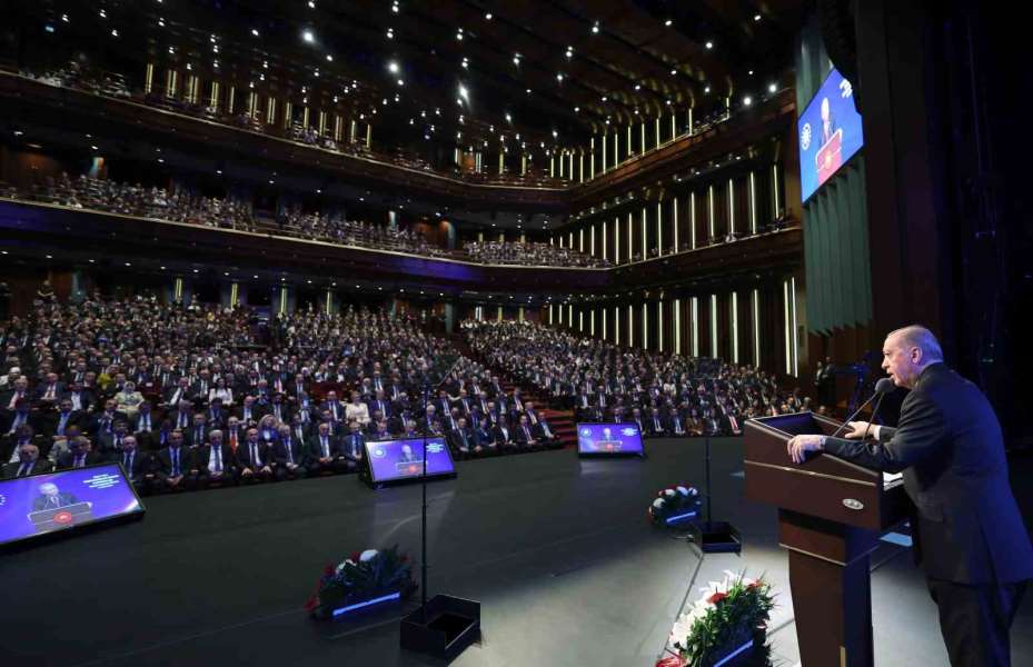 Cumhurbaşkanı Erdoğan: "Gerçekleri bal gibi bildikleri halde maalesef bunu dillendirmeye cesaret edemiyorlar"