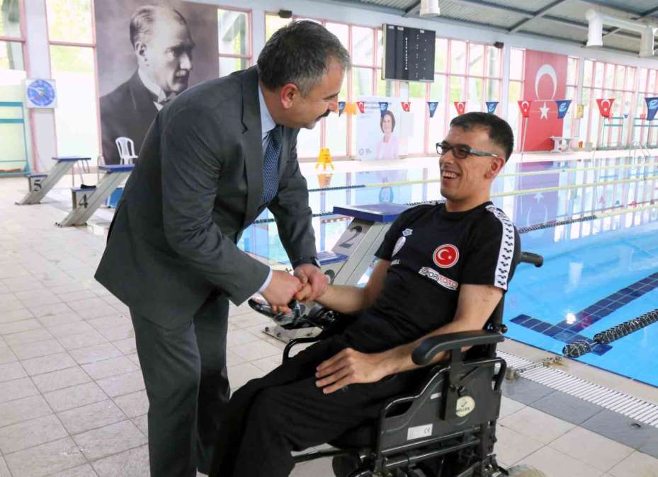 Paralimpik Milli Sporcu Mehmet Bakır Eğilmez’e anlamlı ziyaret