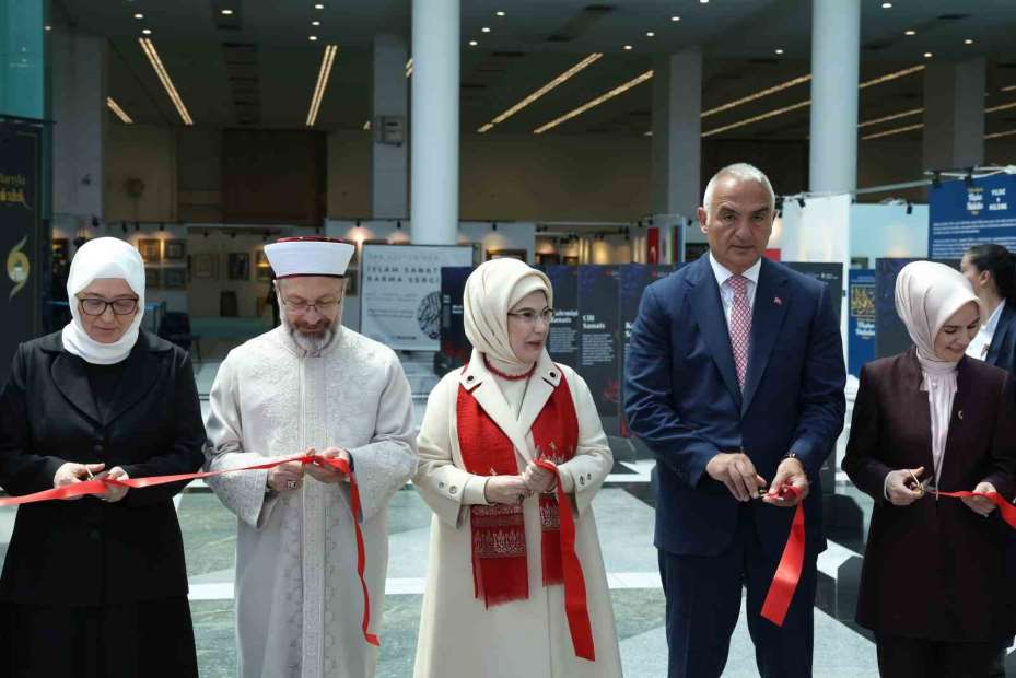 Emine Erdoğan "Uluslararası İslam Sanatları Fuarı"nda konuştu