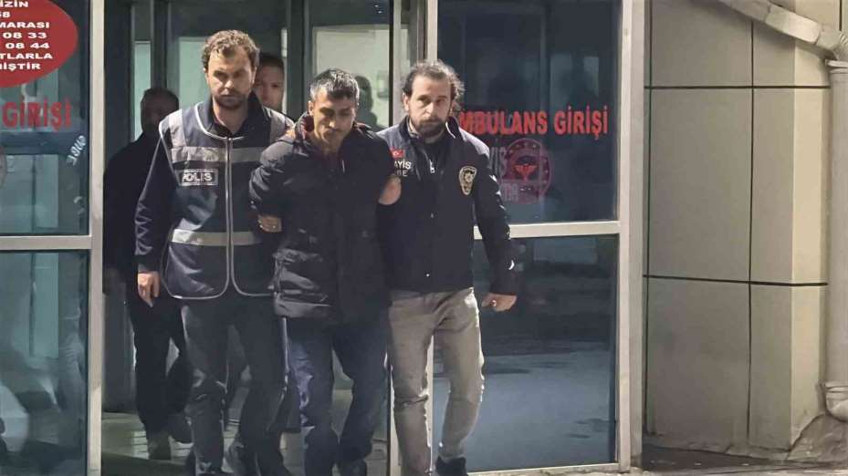 Kardeşlerin katili sağlık kontrolünden geçirildi