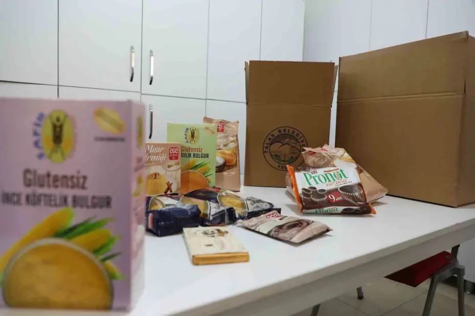 Talas’tan çölyak hastası ailelere düzenli gıda desteği