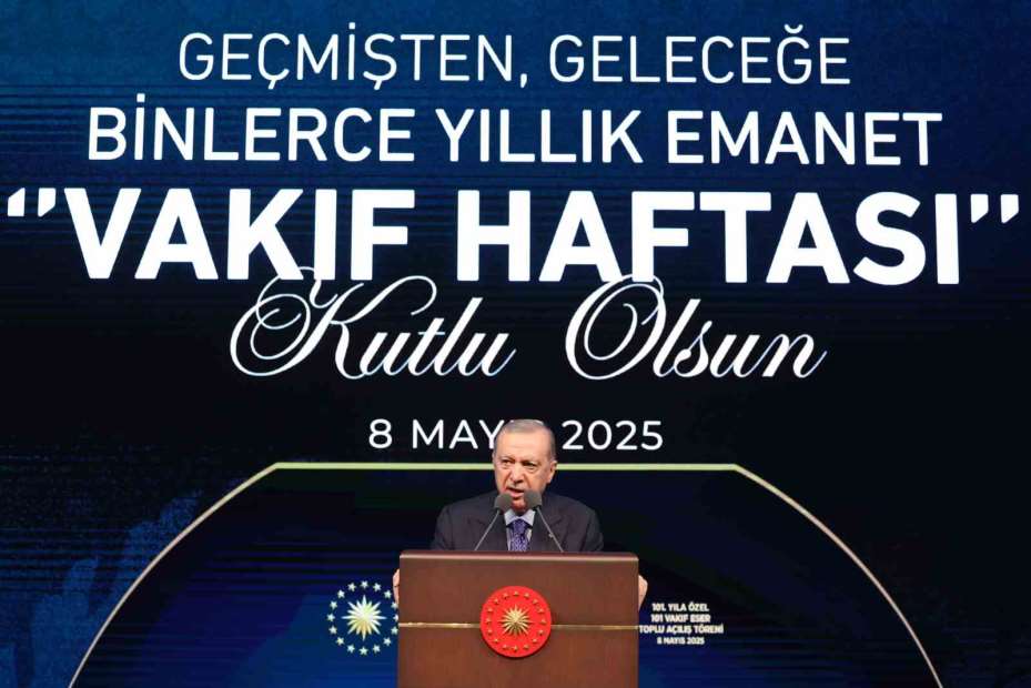 Cumhurbaşkanı Erdoğan: "İster töre, ister gelenek, ister güncel akım bahanesiyle olsun evliliğin zorlaştırılmasını asla doğru bulmuyoruz"