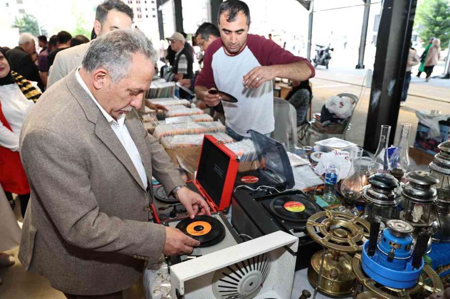 Talas’ın markası, antika pazarı ziyaretçilerini bekliyor