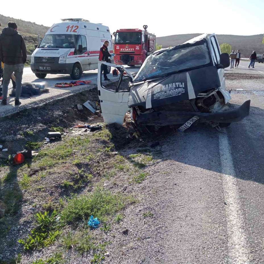 Yozgat’ta minibüs takla attı attı: 1 ölü, 2 yaralı