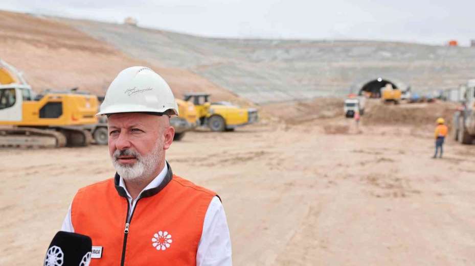 Başkan Çolakbayrakdar: "Kayseri’mize yakışacak yüksek hızlı tren, şehrimizi taçlandıracak"