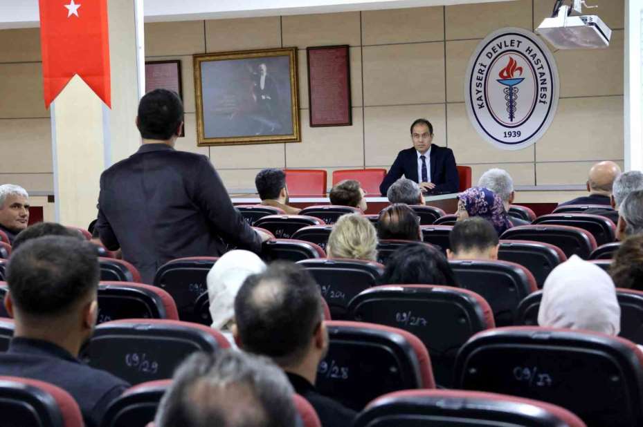 Kayseri Devlet Hastanesi’nde ’Dijital Entegrasyon Bilgilendirme Toplantısı’ gerçekleştirildi