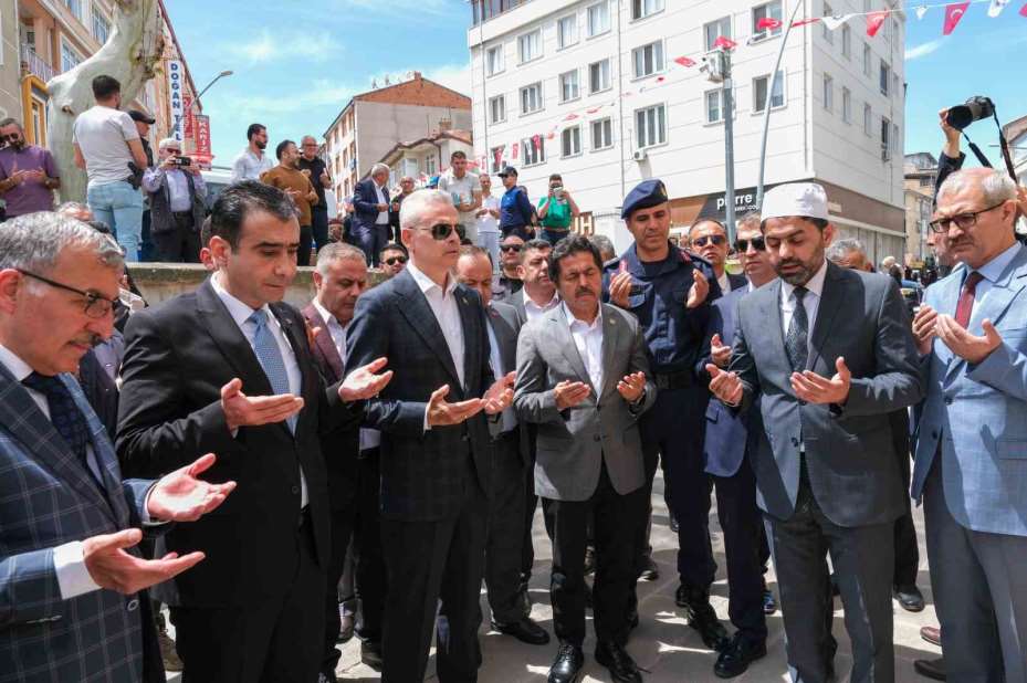 Karaman’da 748. Türk Dil Bayramı ve Yunus Emre’yi anma etkinlikleri başladı