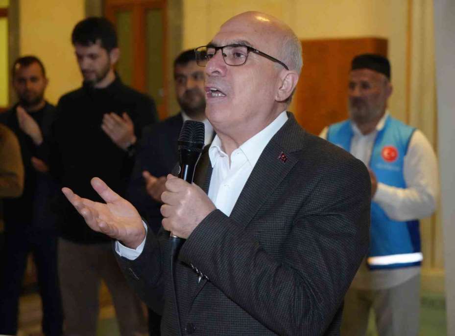 Kırıkkale’de hacı adayları dualarla kutsal topraklara uğurlandı