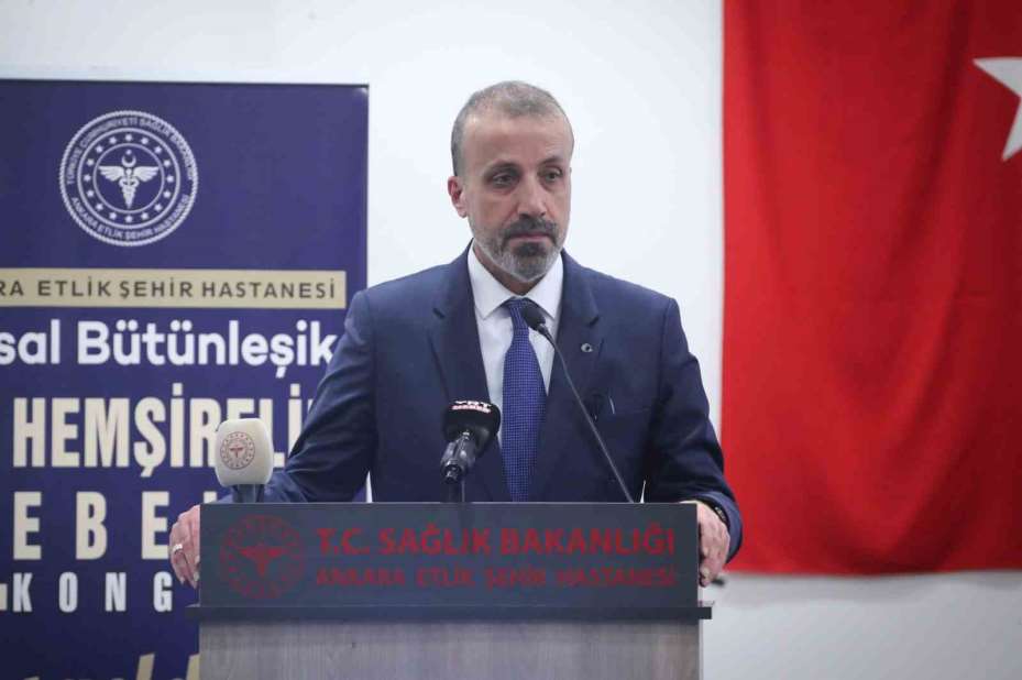 Etlik Şehir Hastanesi’nde ‘Ulusal Bütünleşik 2’nci Hemşirelik Ebelik Kongresi’ düzenlendi