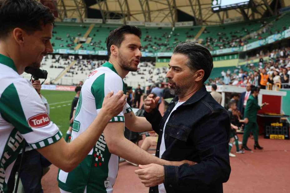 Trendyol Süper Lig: Konyaspor: 0 - Çaykur Rizespor 0 (İlk yarı)