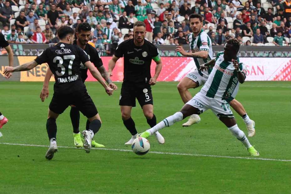 Trendyol Süper Lig: Konyaspor: 2 - Çaykur Rizespor. 1 (Maç sonucu)