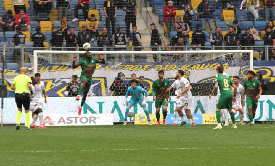 MKE Ankaragücü, 2. Lig’e düştü.