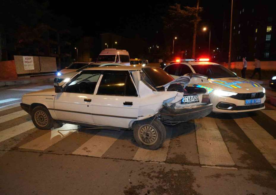 Kırıkkale’de zincirleme trafik kazası: 2 yaralı