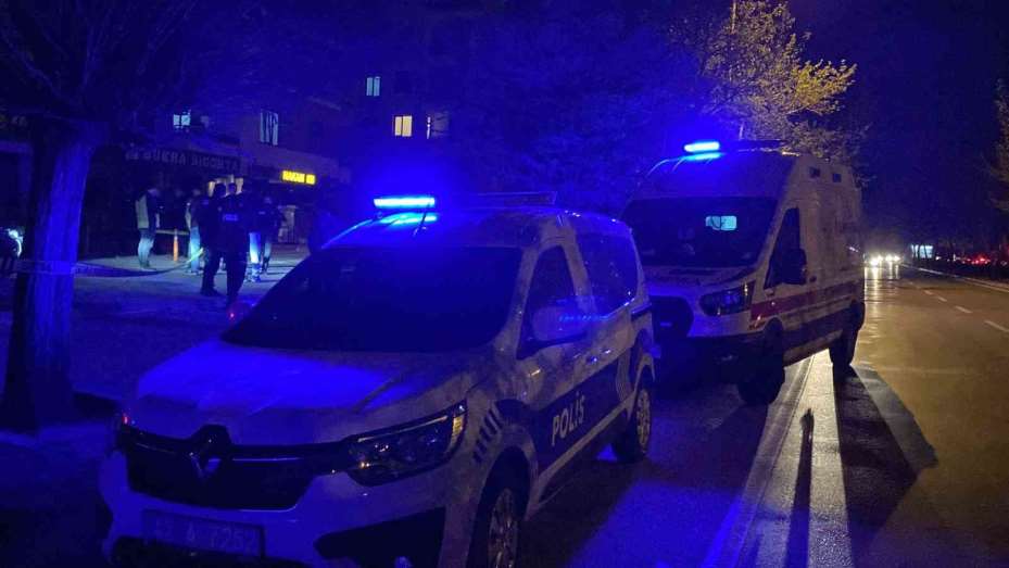 Alacak verecek kavgası kanlı bitti: 1 yaralı