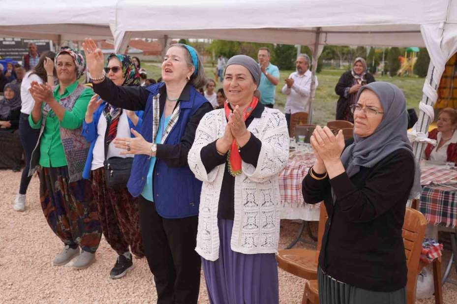 Alınca’da Hıdrellez Şenliği düzenlendi