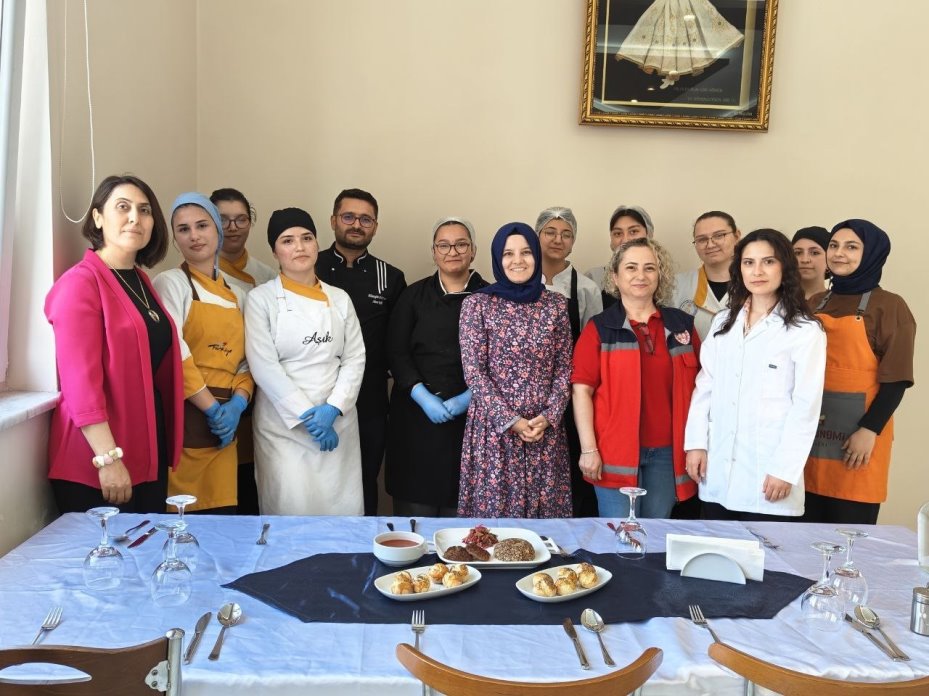 Lise öğrencilerinden ‘çölyak’ farkındalığı