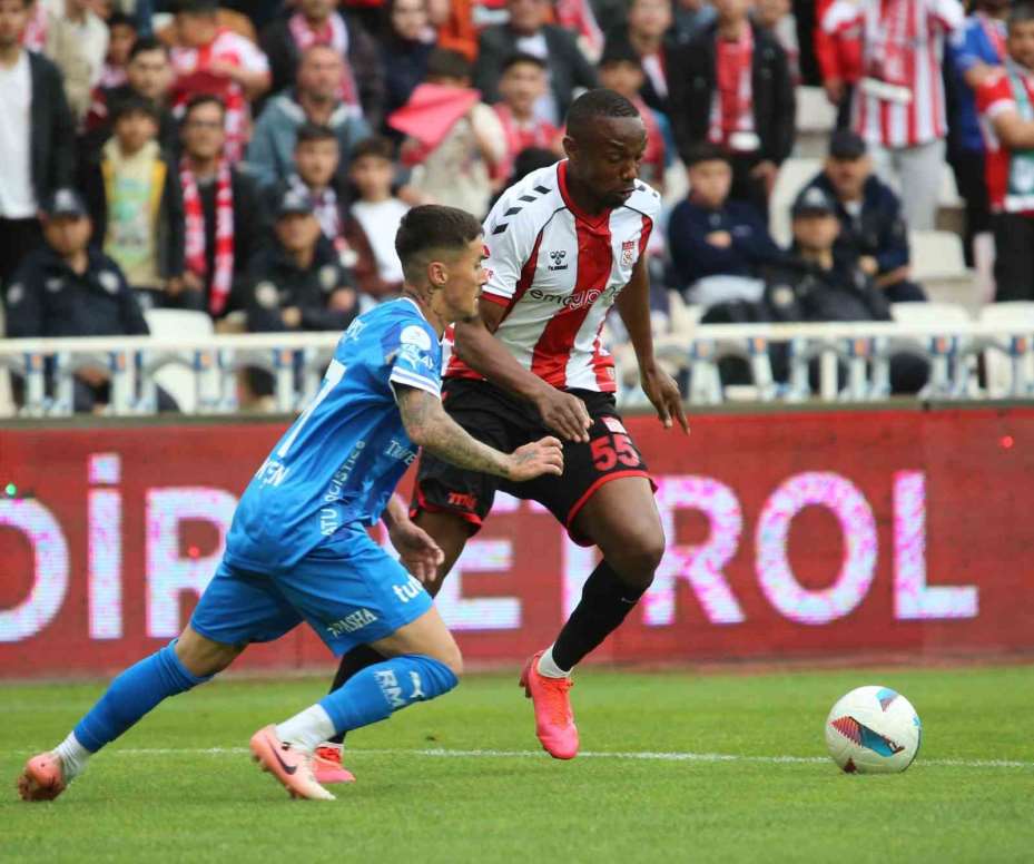 Trendyol Süper Lig: Sivasspor: 0 - Bodrum FK: 0 (Maç sonucu)