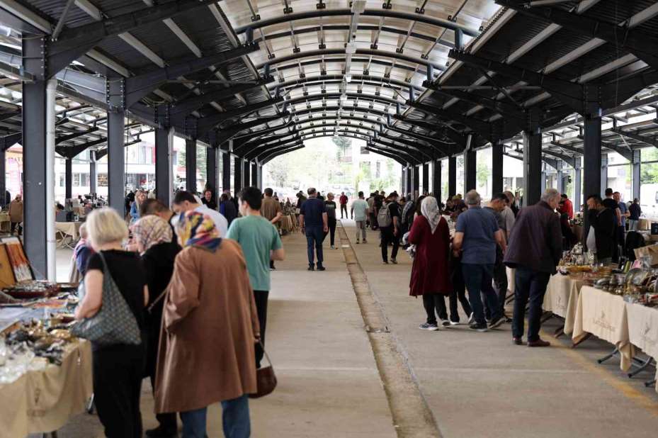 Talas Antika Pazarı nostaljiye yolculuk yaşattı