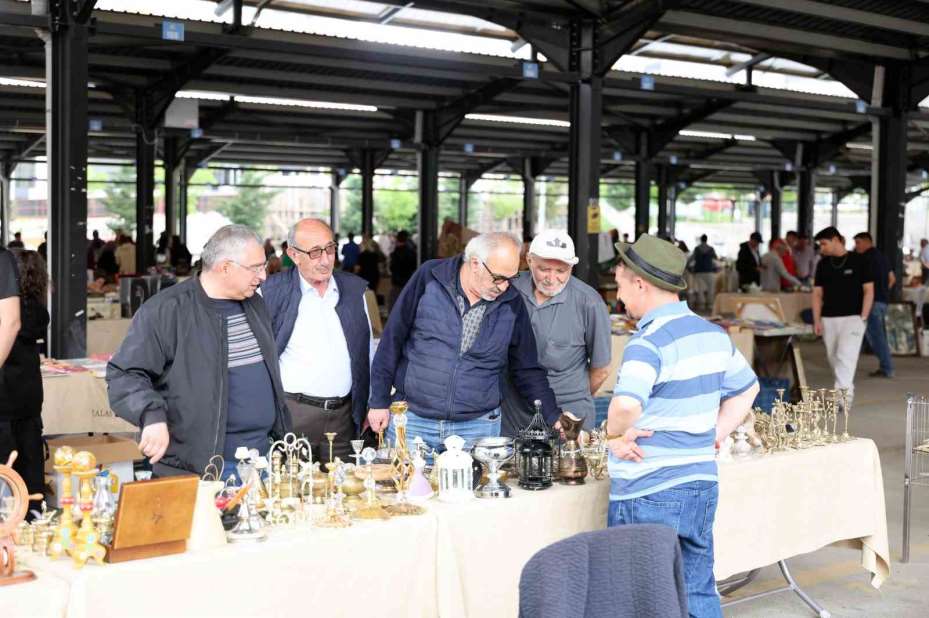 Talas Antika Pazarı nostaljiye yolculuk yaşattı