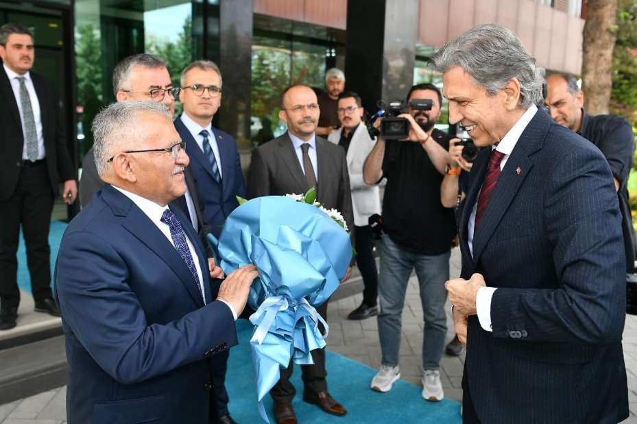 AK Parti Genel Başkan Yardımcısı Demir: "Kayseri bizim onurumuz, gururumuz"