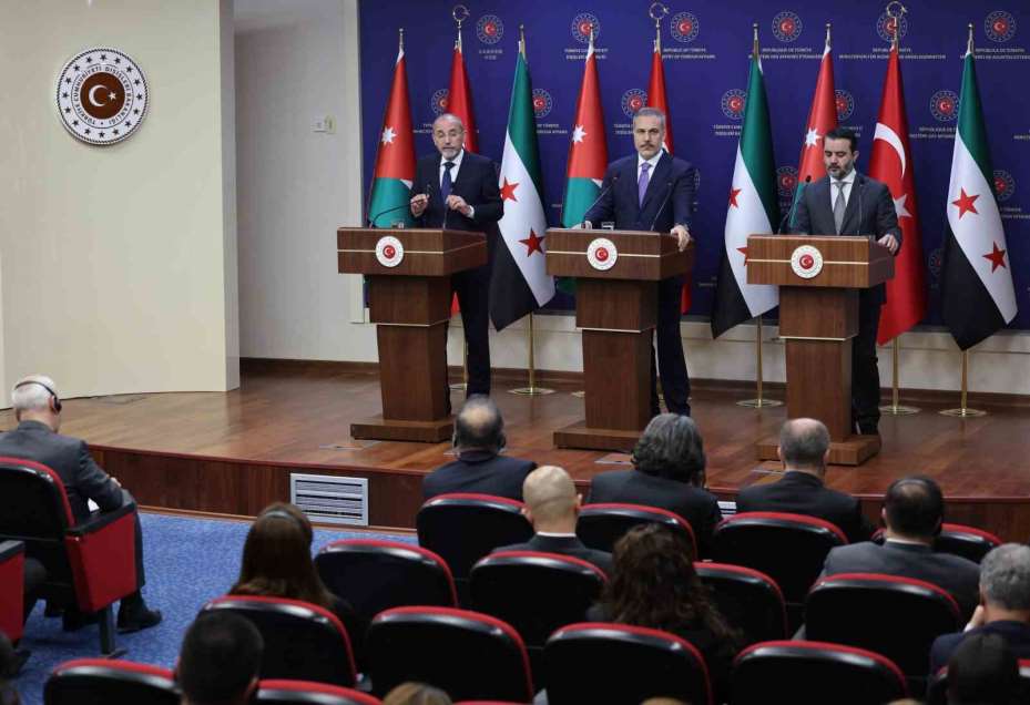 Dışişleri Bakanı Fidan: "(PKK’nın fesih kararı) Kalıcı barış ve istikrarın bölgemize hakim olması açısından ben bu kararı oldukça önemli görüyorum"