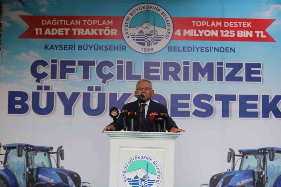 Başkan Büyükkılıç’tan üreticilere dev tohum desteği: 6 yılda 3 bin 992 ton tohum dağıtıldı