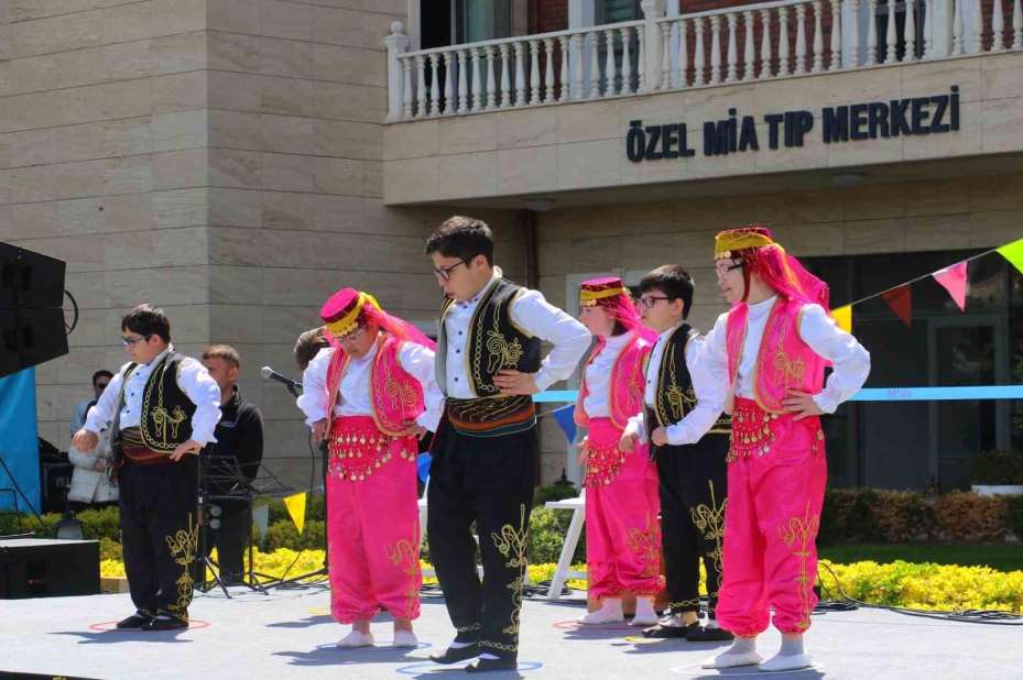 ’Sanat ve Spor Festivali’ engelsiz kalpleri buluşturdu
