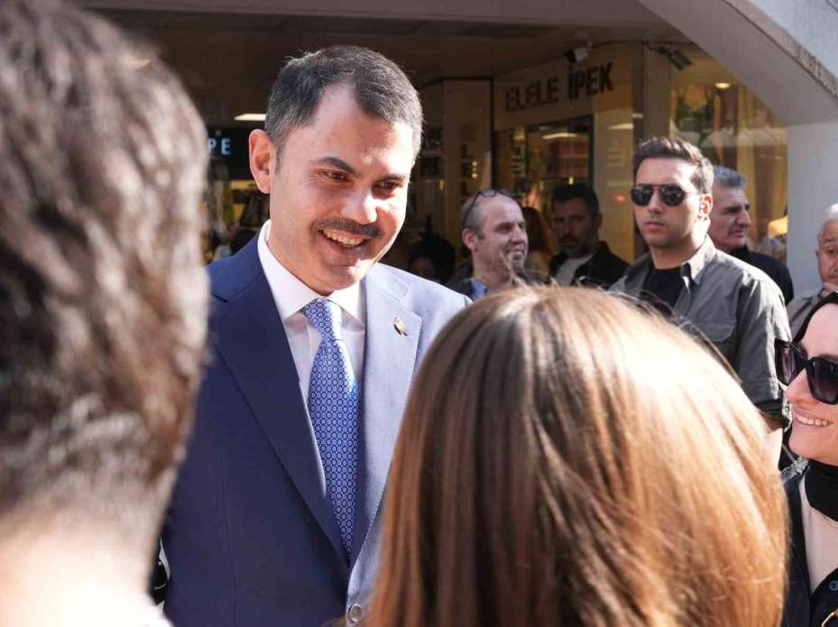 Bakan Kurum, Bursa çarşı esnafını ziyaret etti