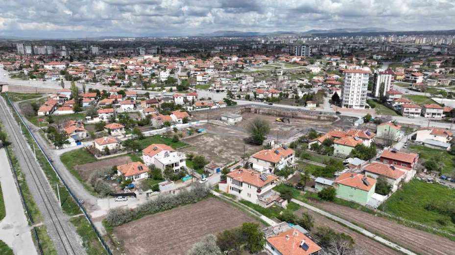 Başkan Büyükkılıç’tan Argıncık’ta modern yaşam alanları için ilk adım