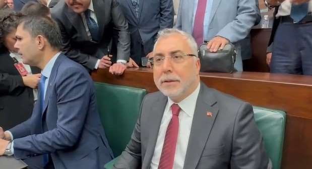 Bakan Işıkhan: "Ev hanımlarına emeklilik düzenlemesini 2028’e gelmeden tamamlayacağız"