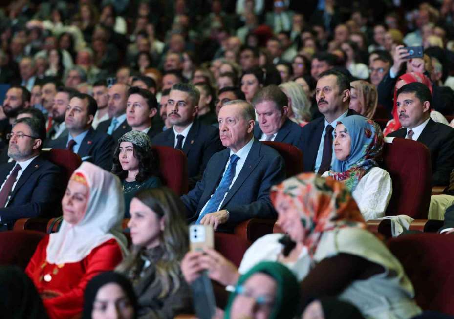 Cumhurbaşkanı Erdoğan: "Organize tarım bölgelerini yaygınlaştıracak ve lojistik merkezler ile entegrasyonunu sağlayacağız"