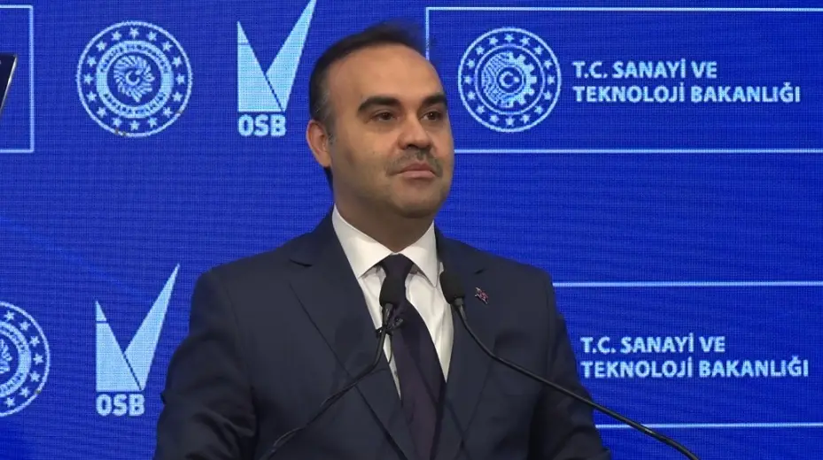 Bakan Kacır: "Medikal sektöründe 945 milyar lira yatırımı harekete geçirdik"